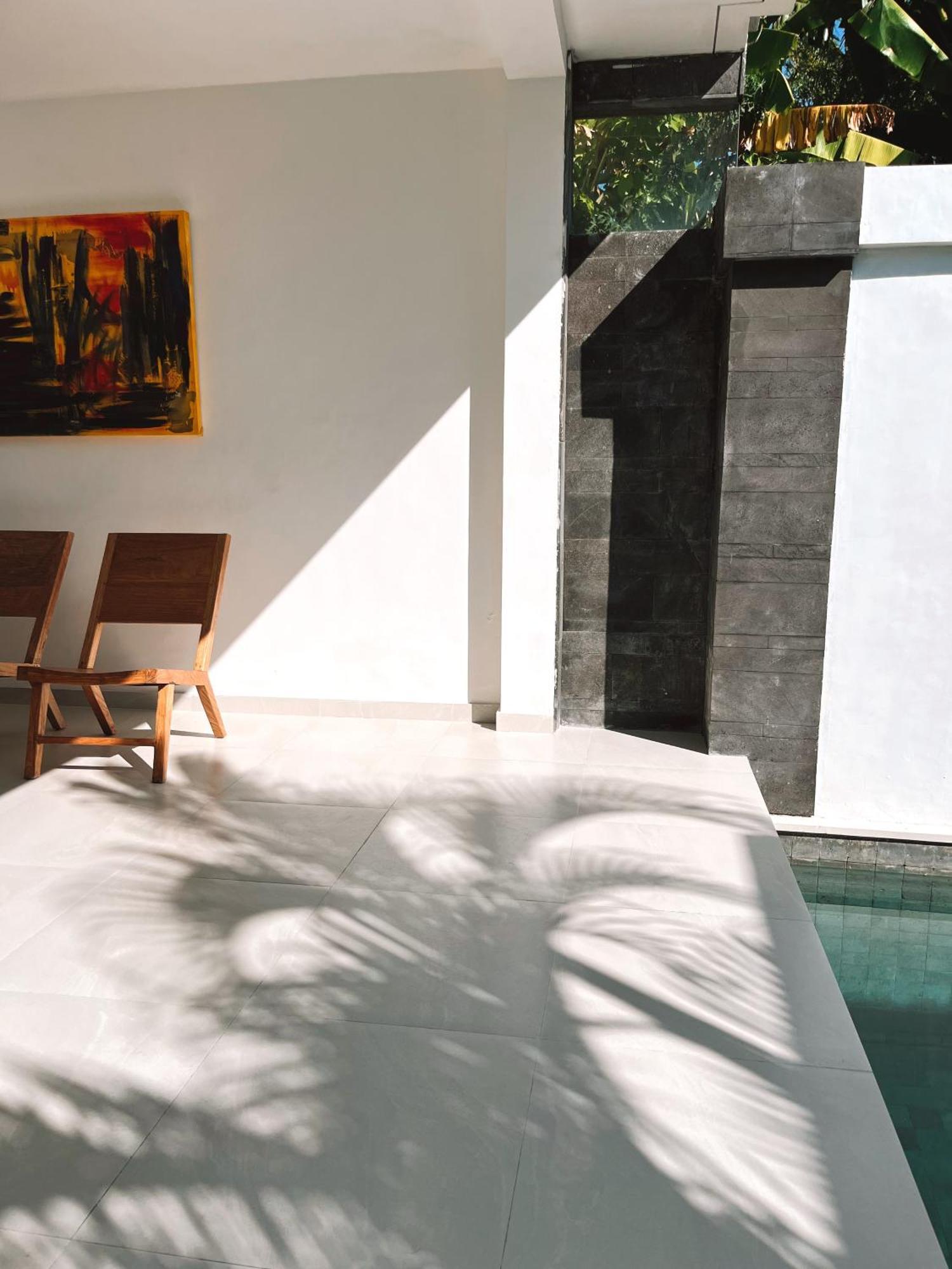 Aster Villa Seminyak エクステリア 写真