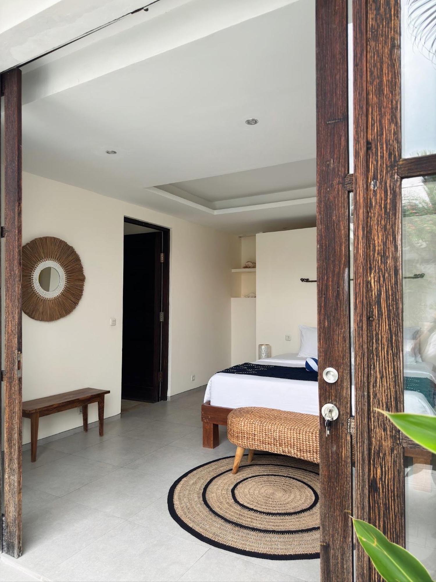 Aster Villa Seminyak エクステリア 写真